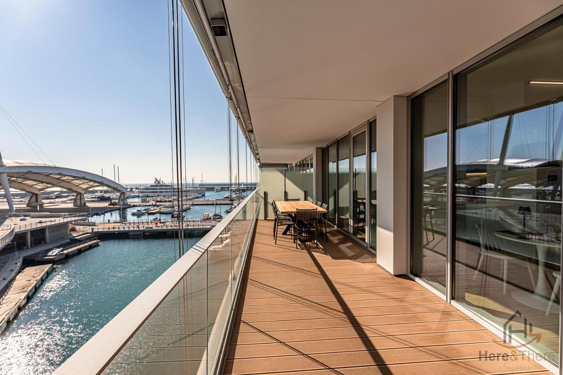 Luxury By The Sea - Free Park - Gym - Ultrawifi Apartment Genoa