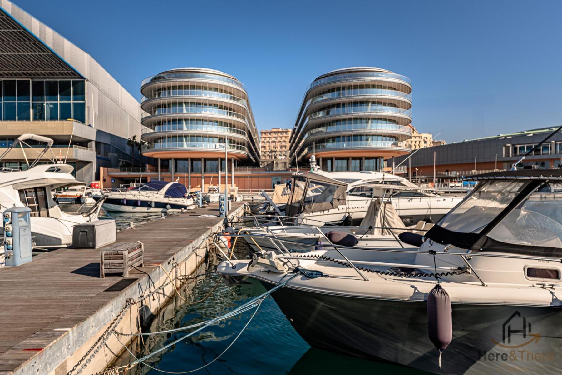 Luxury By The Sea - Free Park - Gym - Ultrawifi Apartment